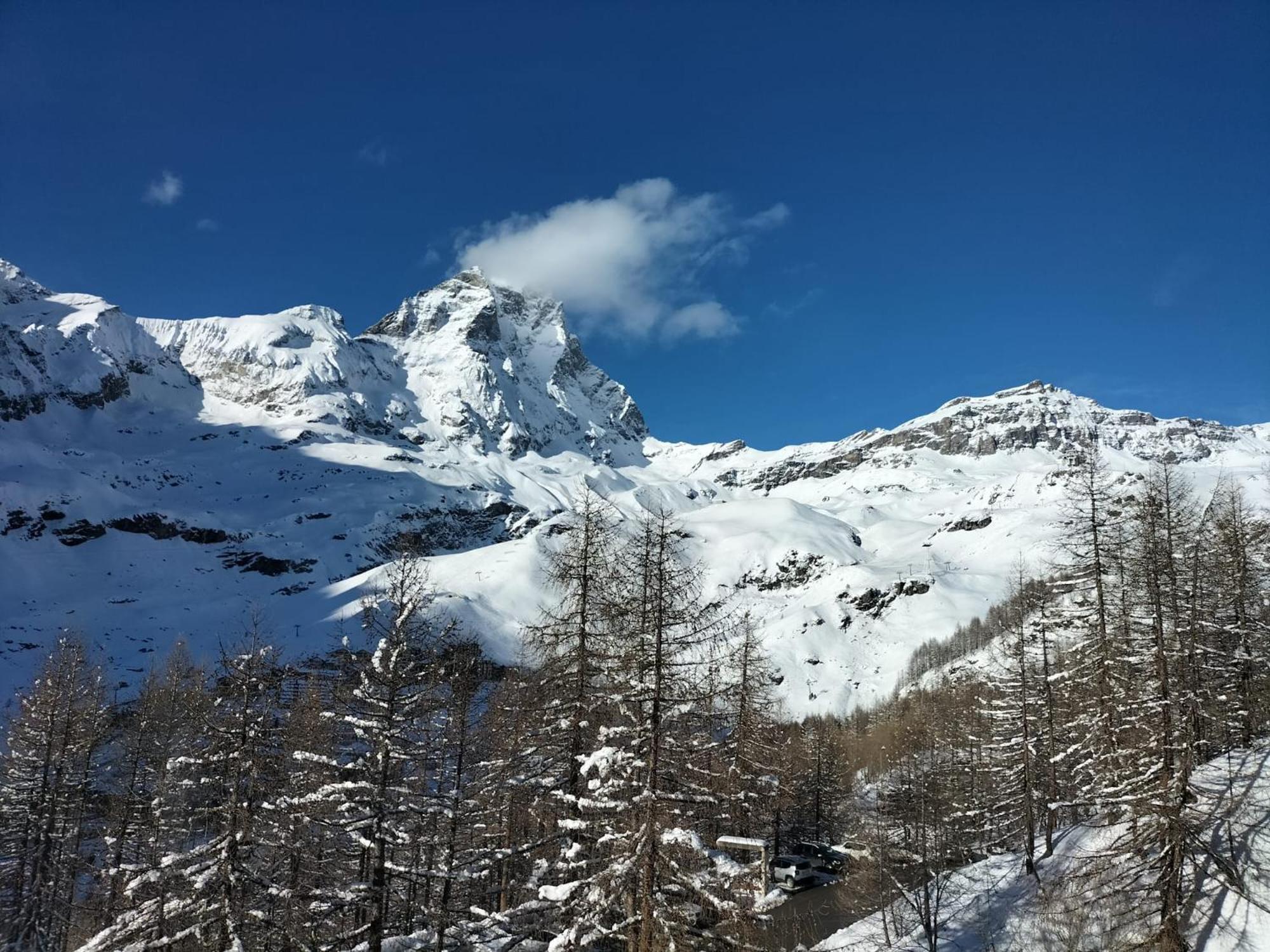 Cervinia Apartments ブレウイル・チェルヴィナイア エクステリア 写真